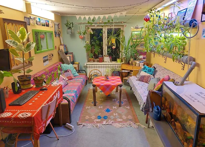 Looming بيت شباب *